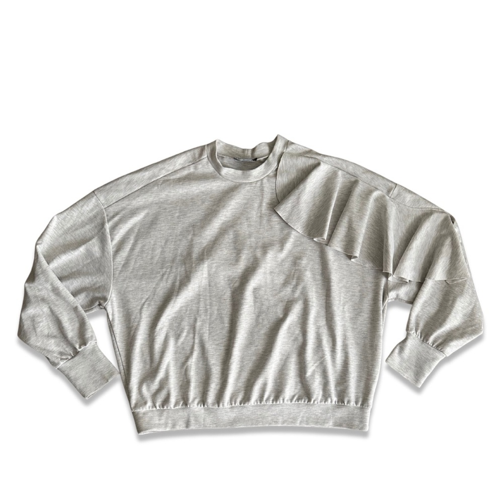 🏷️*Price Drop* Fifth Label Gray Embellished Shoulder Cropped Sweatshirt Size L